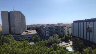 Location Appartement  Paseo de sagasta. Precioso ático con terraza y 3 dormitorios en paseo de sagasta f