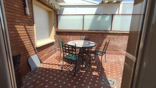 Rent Flat  Paseo de sagasta. Precioso atiico con terraza y 3 dormitorios en paseo de sagasta