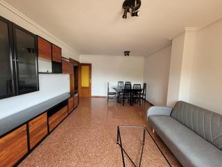 Location Appartement à Calle de julio garcía condoy 42. Piso en alquiler en actur  julio garcía condoy!