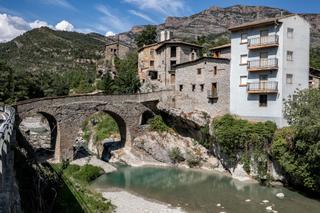Pis  Carretera graus-viella, ag serraduy. Encantador apartamento dúplex en serraduy con vistas privilegiad