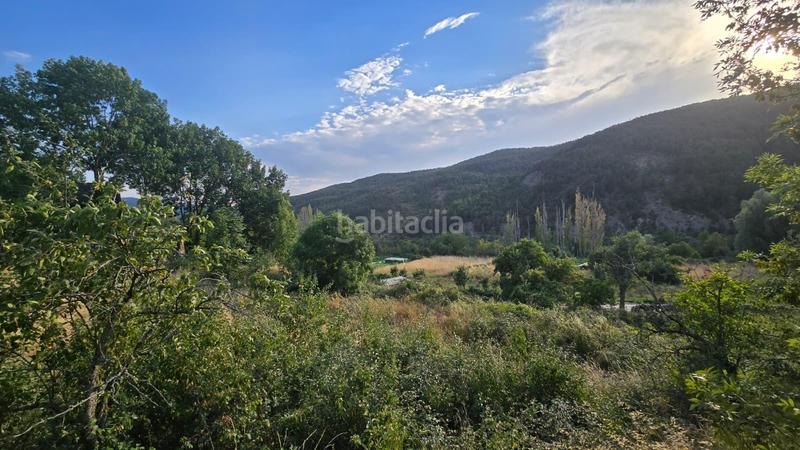 Foto ae4f8c95-6a35-4ad9-a124-59e018af1c93. Terrain résidentiel dans Aisa