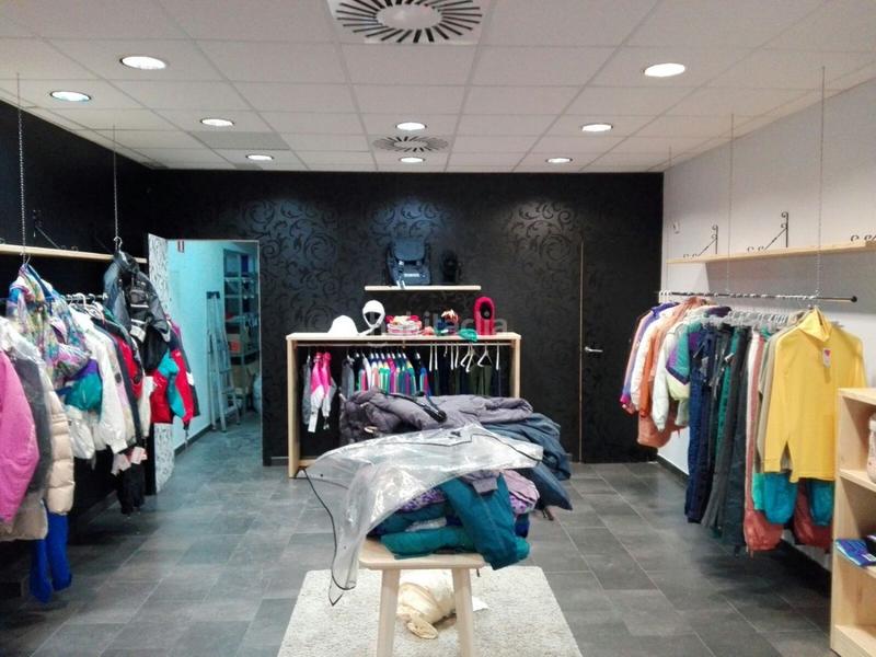 Foto 3dcbb746-6f09-40c5-a477-7c252ffc7ce2. Alquiler local comercial en calle telesilla local comercial en Panticosa