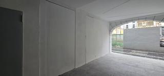 Local Comercial en Calle ZOCOTIN