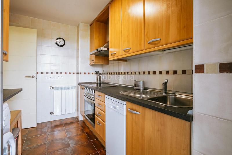 Foto 05e83509-2a7c-4d87-ab0e-7c3ce8e408ed. Appartamento con riscaldamento parcheggio piscina in Sabiñánigo