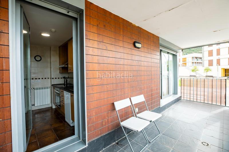 Foto 50db02cb-0fee-4e1f-aea9-4df2a0202fd4. Appartamento con riscaldamento parcheggio piscina in Sabiñánigo