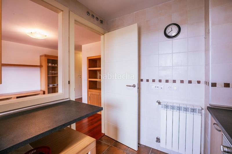 Foto 7b5f1cc2-1d2e-452b-a31f-a054756f3397. Appartamento con riscaldamento parcheggio piscina in Sabiñánigo