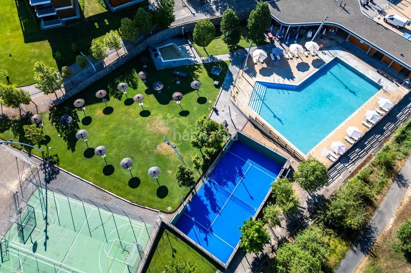 Foto c051e01d-0b50-43a7-994b-765c848c1128. Appartamento con riscaldamento parcheggio piscina in Sabiñánigo