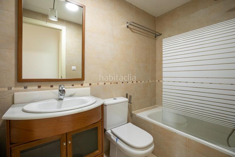 Foto f2473b29-f61b-4c74-a880-49a6fd7fe43f. Appartamento con riscaldamento parcheggio piscina in Sabiñánigo