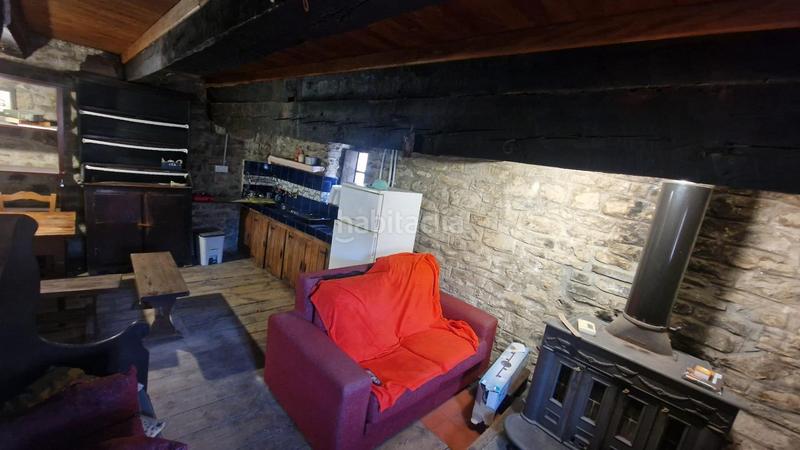 Foto b0beecdc-8b35-4b21-89ae-065e84516c0a. Alquiler casa en Borau