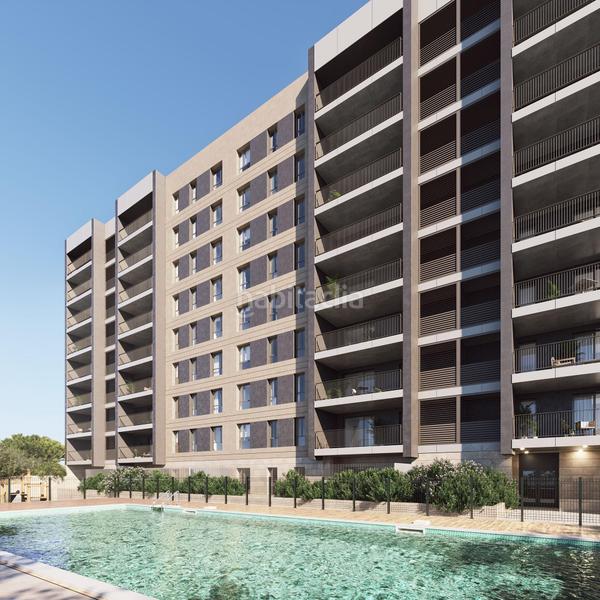 Foto b5b22590-dcd0-4211-9be3-a2786052154b. Alquiler local comercial se vende local de obra nueva en Zaragoza