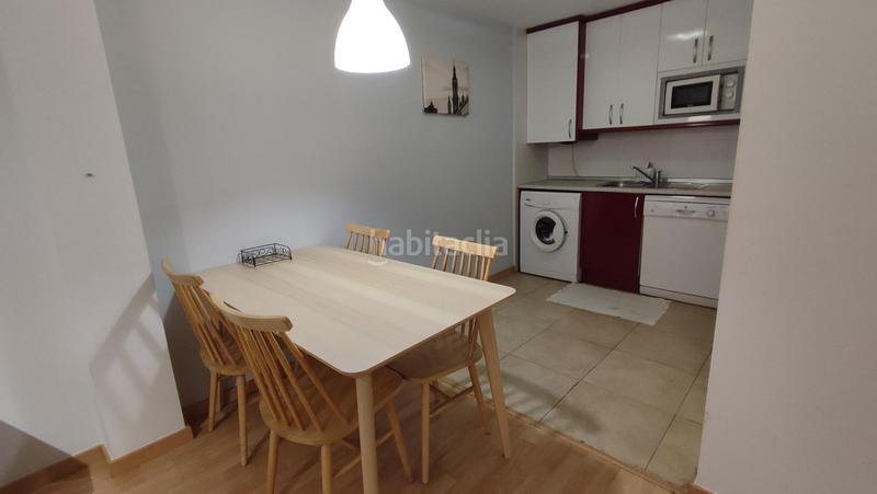 Foto f8ce560d-ab6b-4021-bb3f-540385fe3a0d. Lloguer pis amb calefacció a Alfonso Zaragoza