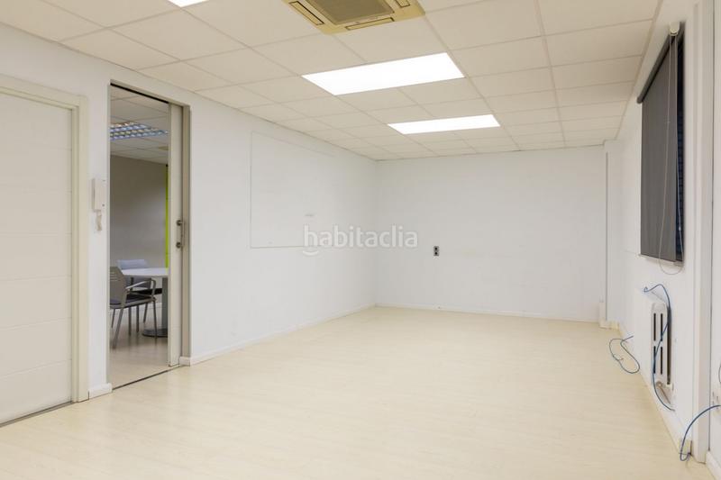 Foto 304893a7-f2c9-4981-8426-08b9fdbc6d17. Bureau dans calle coso 55 dans Alfonso Zaragoza