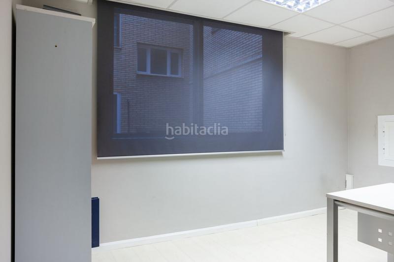 Foto 7fae183d-5d8e-4c0a-8cbd-bebce4031115. Bureau dans calle coso 55 dans Alfonso Zaragoza