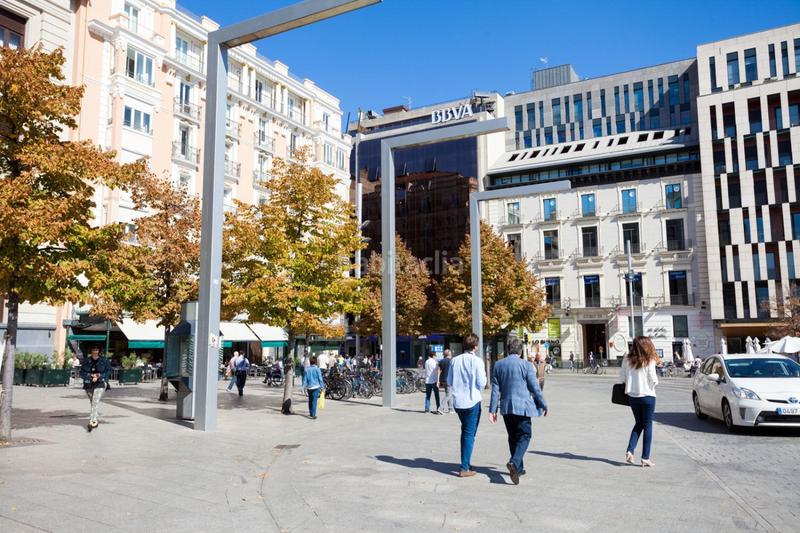 Foto 85e5928f-a269-4313-bf65-bd8ae0bfd2f3. Bureau dans calle coso 55 dans Alfonso Zaragoza