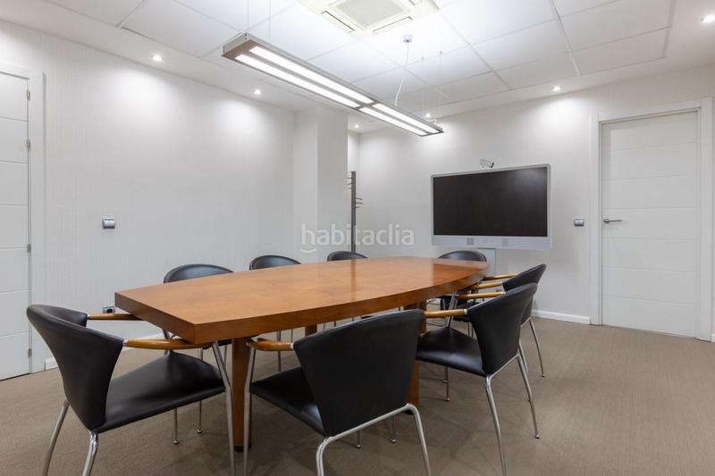 Foto ad1fbbaa-296b-4ebb-8e49-ae46c37f4249. Bureau dans calle coso 55 dans Alfonso Zaragoza