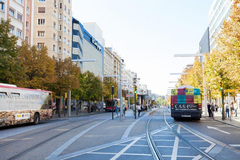 Foto cd84f6c7-9af0-4443-9e46-53825c4ef8c7. Bureau dans calle coso 55 dans Alfonso Zaragoza