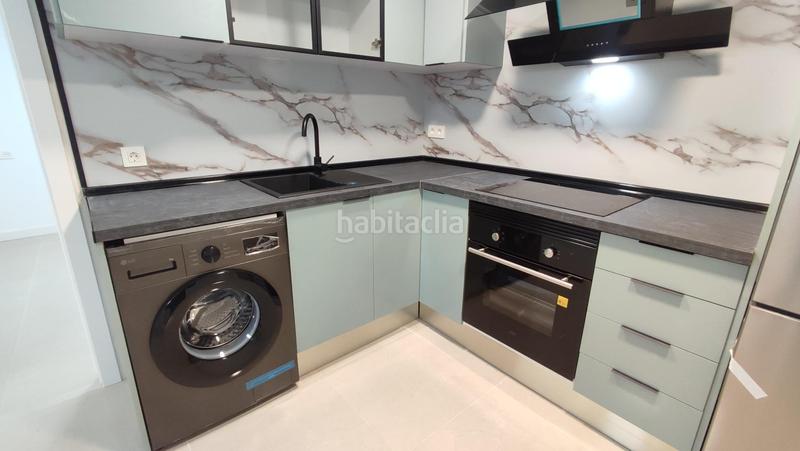 Foto 772b51e5-ce5d-412c-ad75-3c8feb7a14a9. Flat with heating in Las Delicias Zaragoza