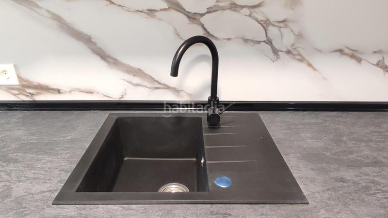 Foto 79236506-00dd-4444-a73e-6bdc6ee3a91b. Flat with heating in Las Delicias Zaragoza