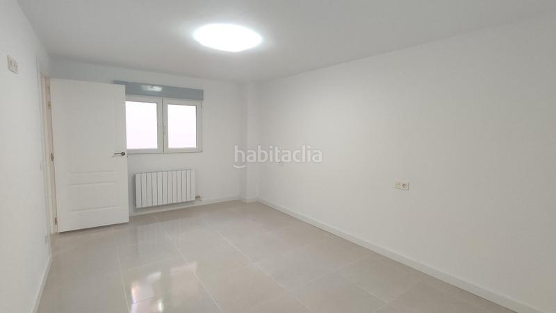 Foto ac3ac9b9-3c2e-4864-b0fe-0d0697cf2927. Flat with heating in Las Delicias Zaragoza