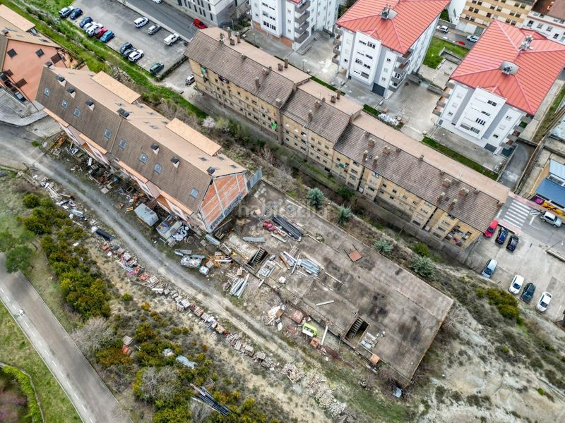 Foto 48e5df1b-4b6a-45c7-a791-e674a5b5ea8e. Edifici a La Guarguera Sabiñánigo