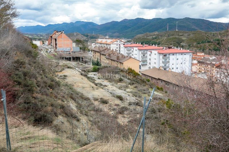 Foto 5b567587-ed13-4925-9e2c-0df46b57ae77. Edifici a La Guarguera Sabiñánigo