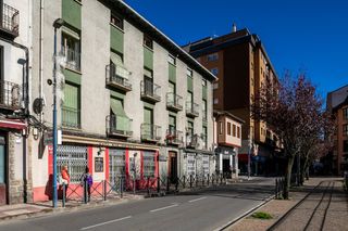 Edificio en Calle serrablo 21. Oportunidad única para inversión o explotación turística