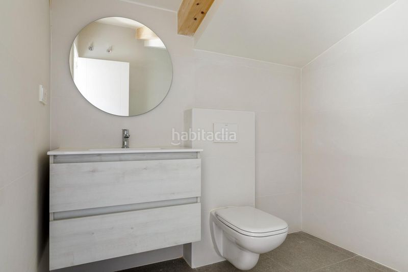 Foto 00c593eb-c774-460c-9f81-451bbb615691. Àtic a Alfonso Zaragoza