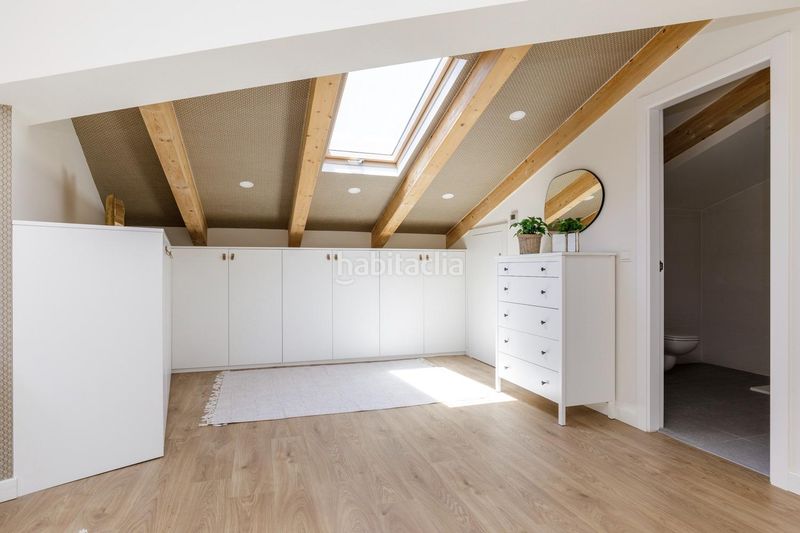 Foto 49246e6d-7be7-4188-bff1-89d2a98e5104. Àtic a Alfonso Zaragoza