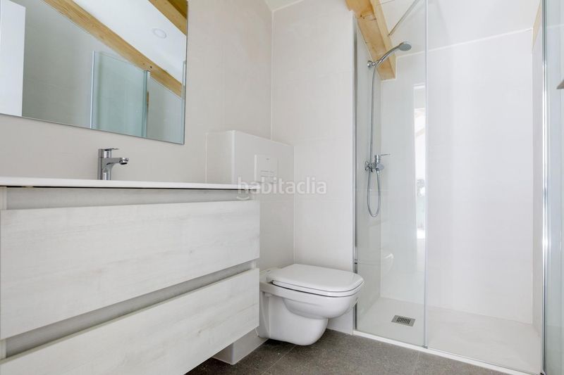 Foto a338c798-fb56-47e8-9928-d2da1cdee080. Àtic a Alfonso Zaragoza