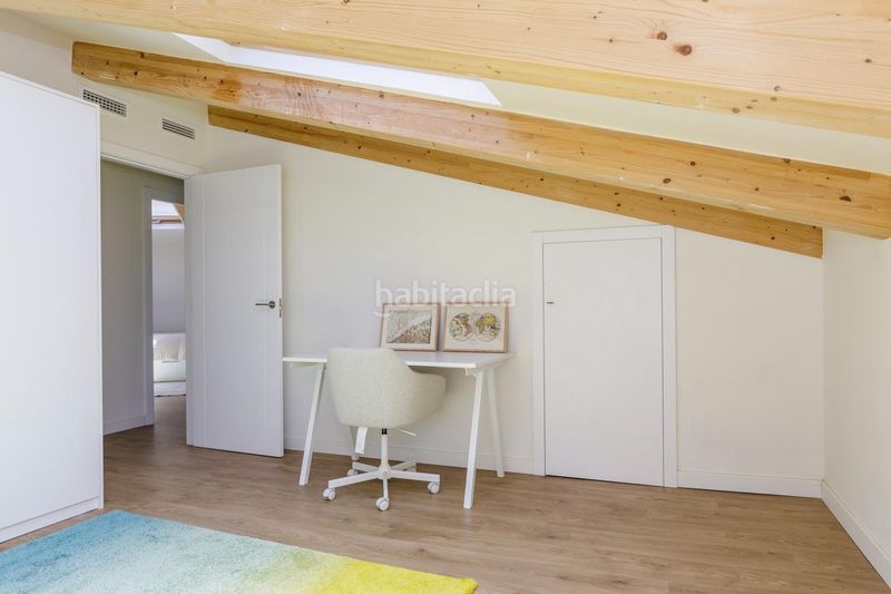 Foto b61b4ae0-8827-4077-a31e-3240427bbfda. Àtic a Alfonso Zaragoza