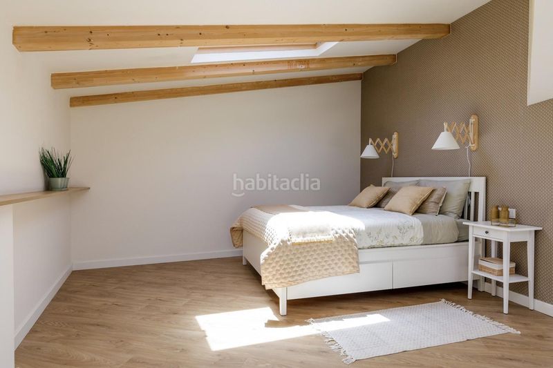 Foto c4d65784-1a5e-45f4-8340-04c1be984eb1. Àtic a Alfonso Zaragoza