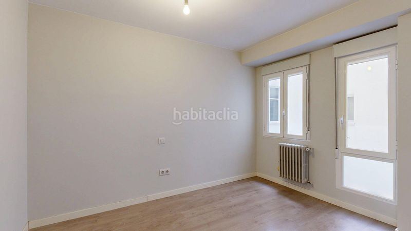 Foto 16fb1c16-34e3-4360-87a3-04960b9bdf0f. Pis amb calefacció aparcament a Las Delicias Zaragoza