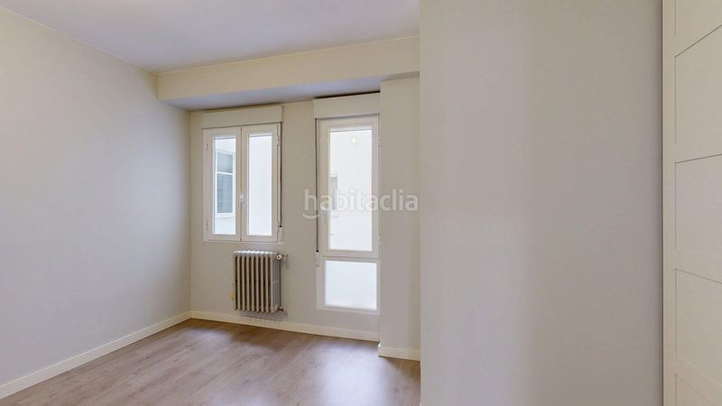 Foto e2dcde99-efbb-491b-bc7a-d341ce101032. Pis amb calefacció aparcament a Las Delicias Zaragoza