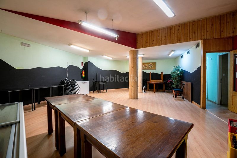Foto d17a80ce-006c-44ef-b628-52de356a9725. Geschäftsraum in calle de ramiro 'el monje' 4 in Sabiñánigo centro - aurín Sabiñánigo