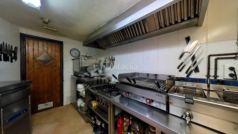 Foto fac8f9ea-4aaa-48f6-a2ea-928d36a0c3a1. Geschäftsraum in calle de ramiro 'el monje' 4 in Sabiñánigo centro - aurín Sabiñánigo