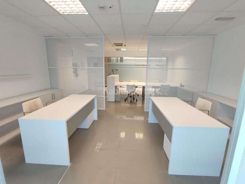 Foto 082d92ca-608e-456e-a336-0b0c1ca27330. Office space with heating in Garrapinillos Zaragoza