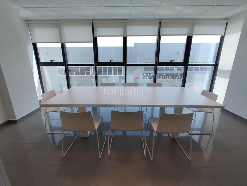 Foto 162864b3-58e3-4693-874d-8113d1d54760. Office space with heating in Garrapinillos Zaragoza
