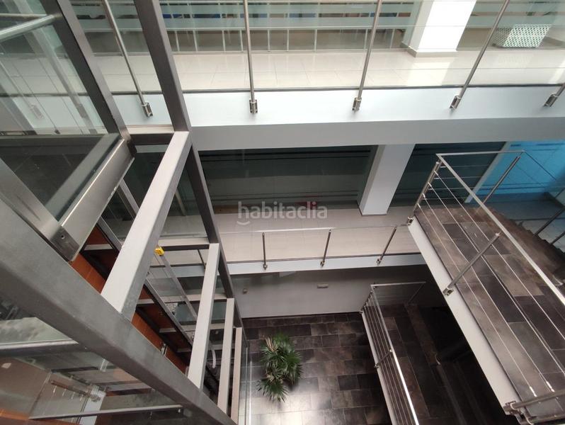 Foto 43ae5aae-c3b0-4648-8c30-28038e0e2735. Office space with heating in Garrapinillos Zaragoza