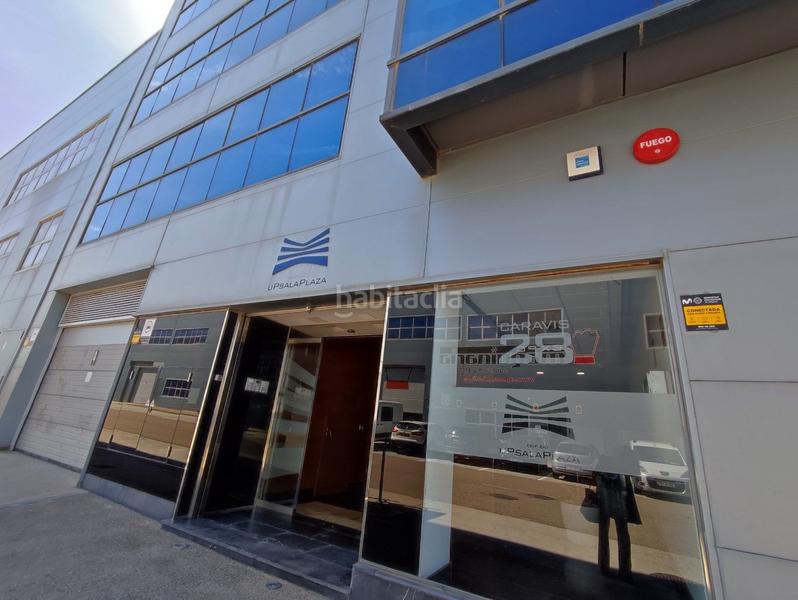 Foto 7aba4bcb-d4d4-440a-bf0f-9602f5c4d982. Office space with heating in Garrapinillos Zaragoza