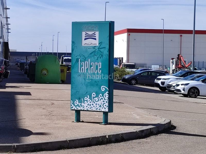 Foto 860b1417-26a7-4ed7-a7f3-6eecb8d7e531. Office space with heating in Garrapinillos Zaragoza