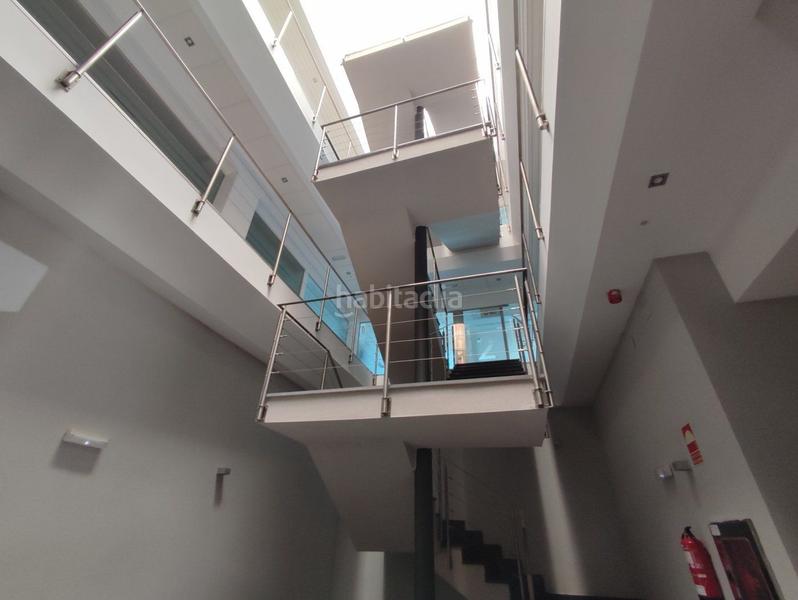 Foto 9d1cd656-de87-452b-8390-bfa4ef26995e. Office space with heating in Garrapinillos Zaragoza