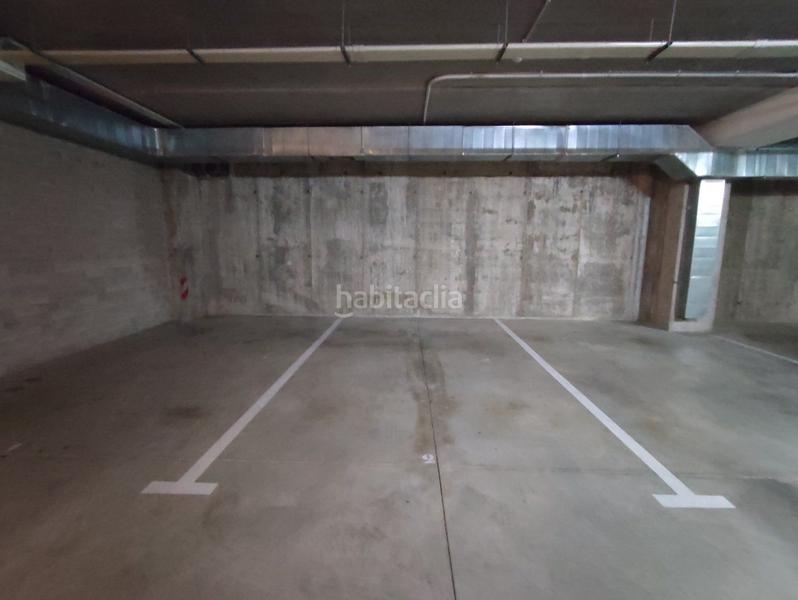 Foto d2720cdd-cc96-4c38-a3e3-5a5dc298bfd5. Office space with heating in Garrapinillos Zaragoza