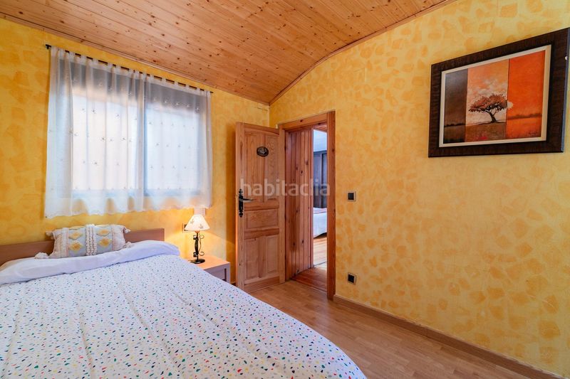 Foto bf56b111-bf02-42ba-a92b-14c2ed1051f3. Casa a agustina aragon 16 a Biescas