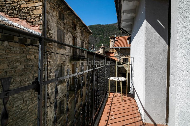 Foto f15c771e-02be-46c6-92ee-086b6cd0102c. Casa a agustina aragon 16 a Biescas
