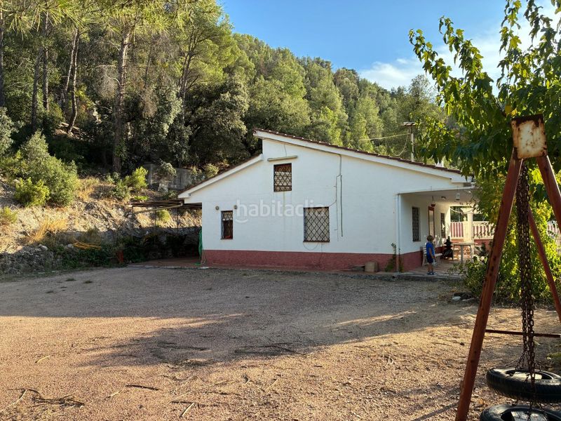 Foto 40957338-ad1e-4e7f-afe7-bf72ea35908e. Casa amb aparcament piscina a Foz - Calanda