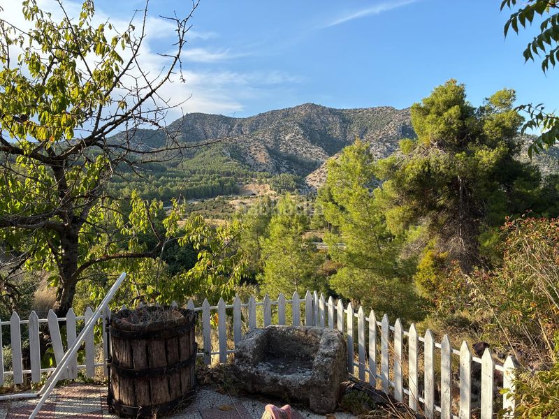 Foto 417d7575-ddfa-44bd-b51d-44b0bba7999f. Casa amb aparcament piscina a Foz - Calanda