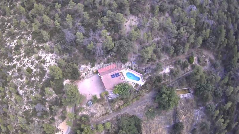 Foto 77c7f899-4d33-4bde-affe-5e03a035d9a7. Casa amb aparcament piscina a Foz - Calanda