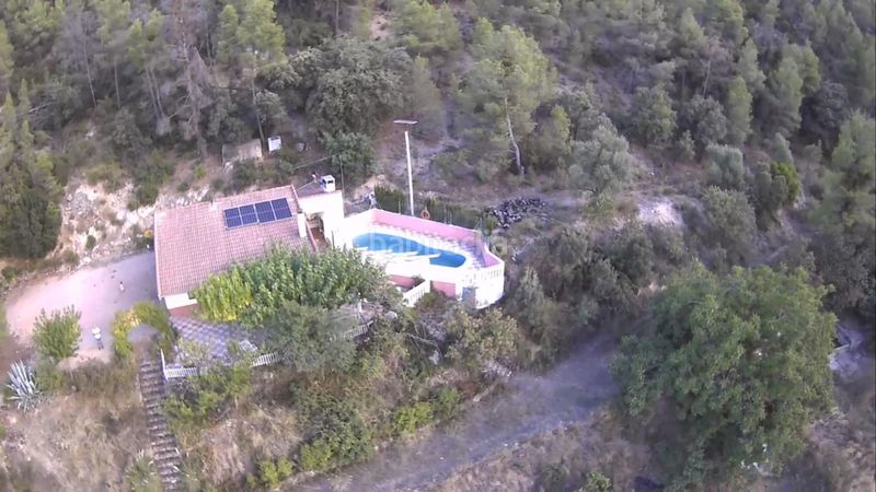 Foto d4c6463a-31df-4249-ae82-1cd27cd9e8c1. Casa amb aparcament piscina a Foz - Calanda