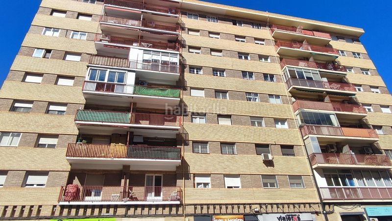 Foto 6bd1a056-d0d6-4c69-8bcd-2a0c40099cd1. Pis amb calefacció aparcament a La Paz Zaragoza