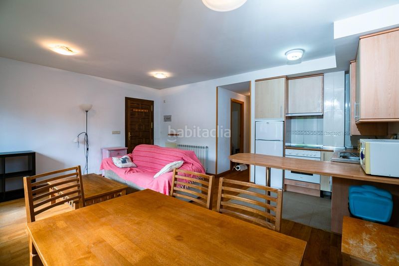 Foto e1bef0b9-a2b0-4fe1-b22d-ea95eb94932d. Pis amb calefacció aparcament a Biescas